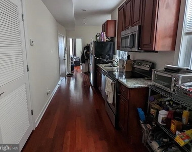 2631 W Girard Avenue - Photo Thumbnail 11