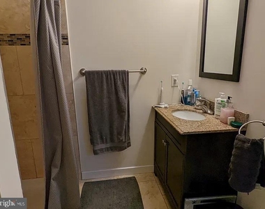 2631 W Girard Avenue - Photo Thumbnail 8