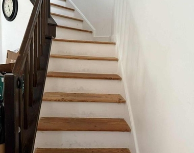 11 Hillcroft Way - Photo Thumbnail 12
