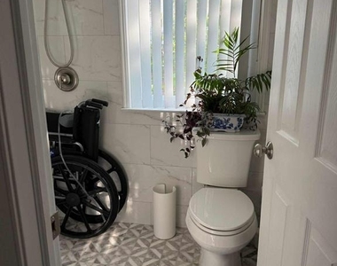 11 Hillcroft Way - Photo Thumbnail 9