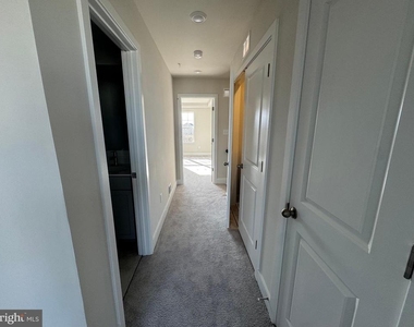 1826 Oxbow Road - Photo Thumbnail 22