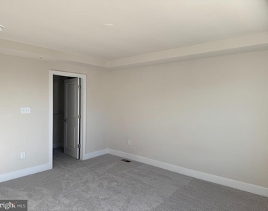 1826 Oxbow Road - Photo Thumbnail 13