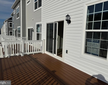 1826 Oxbow Road - Photo Thumbnail 30