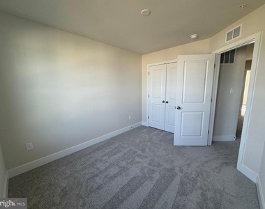 1826 Oxbow Road - Photo Thumbnail 21