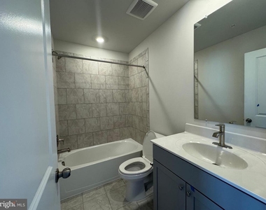1826 Oxbow Road - Photo Thumbnail 23