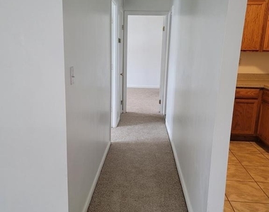625 A Chesapeake Street Se - Photo Thumbnail 5