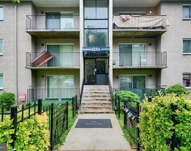 625 A Chesapeake Street Se - Photo Thumbnail 1