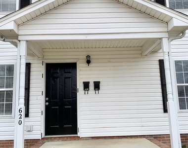 620 E Davis Street - Photo Thumbnail 1