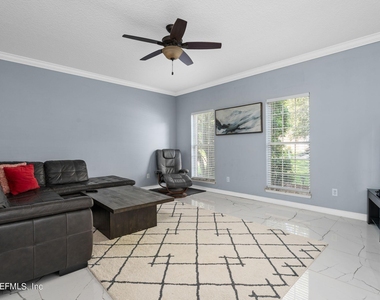 425 Oak Pond Drive - Photo Thumbnail 30