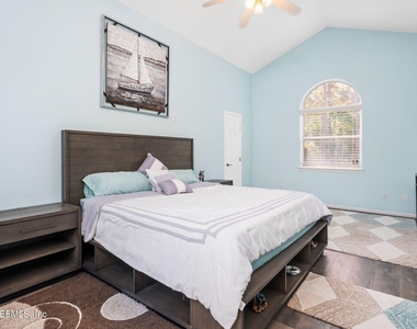 425 Oak Pond Drive - Photo Thumbnail 35