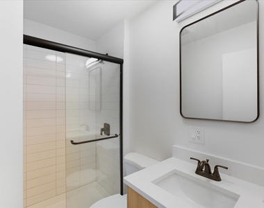 7359 N Winchester Avenue - Photo Thumbnail 9