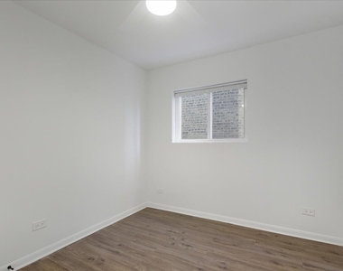 7359 N Winchester Avenue - Photo Thumbnail 8