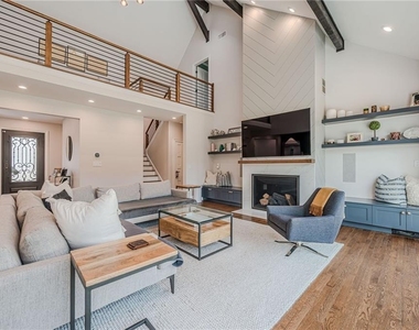 4562 Columns Drive - Photo Thumbnail 28
