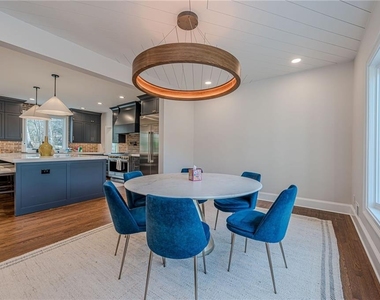 4562 Columns Drive - Photo Thumbnail 10