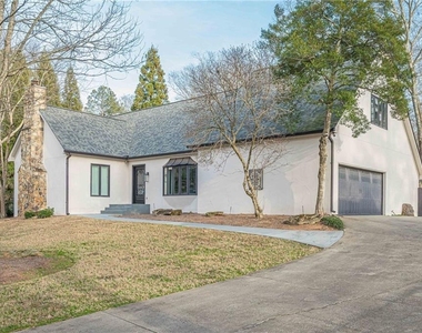 4562 Columns Drive - Photo Thumbnail 4