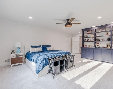 4562 Columns Drive - Photo Thumbnail 54
