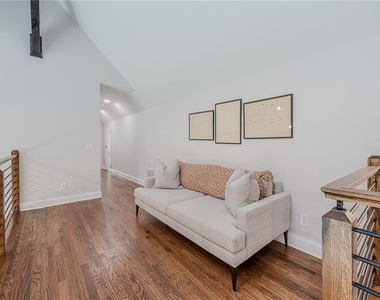 4562 Columns Drive - Photo Thumbnail 38