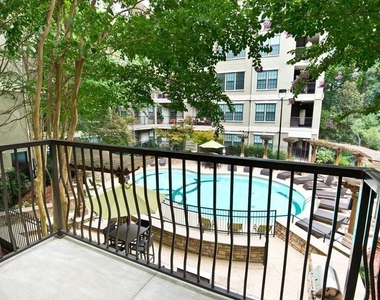 3315 Roswell Road - Photo Thumbnail 9