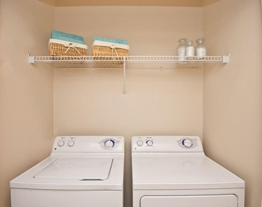 3315 Roswell Road - Photo Thumbnail 10