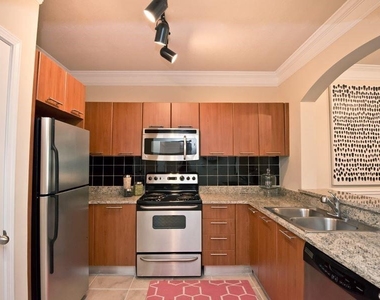 3315 Roswell Road - Photo Thumbnail 1