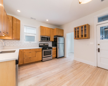 3446 N Springfield Avenue - Photo Thumbnail 11