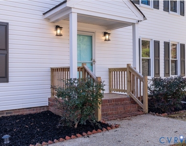 9621 Peppertree Drive - Photo Thumbnail 28