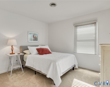 9621 Peppertree Drive - Photo Thumbnail 22