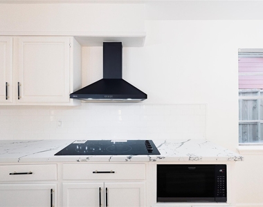 11611 Sagedowne Lane - Photo Thumbnail 7