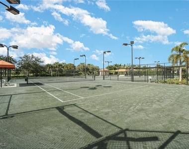 9731 Acqua Court - Photo Thumbnail 17