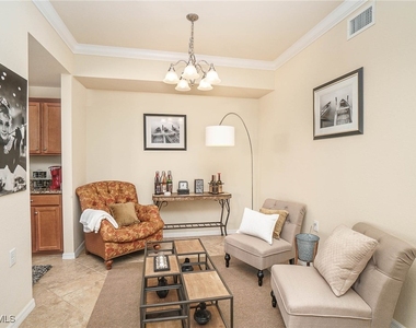 9731 Acqua Court - Photo Thumbnail 4