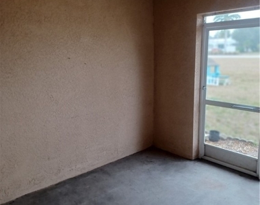3020 Se Santa Barbara Place - Photo Thumbnail 17