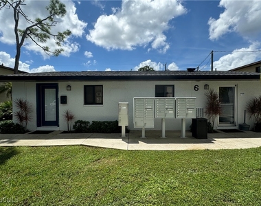 7961 Gladiolus Drive - Photo Thumbnail 10