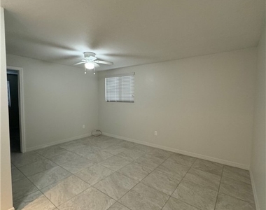7961 Gladiolus Drive - Photo Thumbnail 2