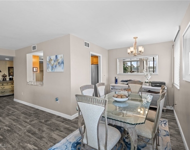10420 Gulf Shore Drive - Photo Thumbnail 13