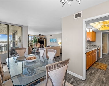 10420 Gulf Shore Drive - Photo Thumbnail 11