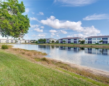4607 Arboretum Circle - Photo Thumbnail 20