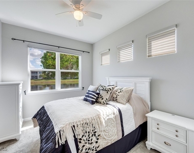 4607 Arboretum Circle - Photo Thumbnail 15