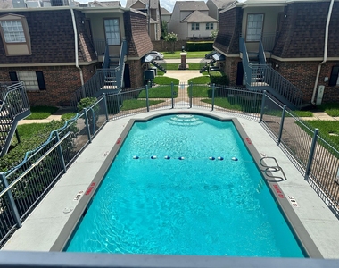 1751 Moritz Drive - Photo Thumbnail 6