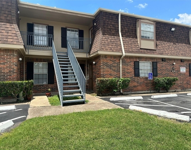 1751 Moritz Drive - Photo Thumbnail 8