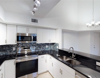 1210 Wildwood Lakes Boulevard - Photo Thumbnail 4