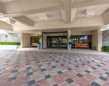 520 S Collier Boulevard - Photo Thumbnail 3