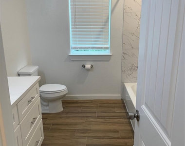 5314 Longmeadow Street - Photo Thumbnail 28