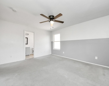 10217 Teneha Drive - Photo Thumbnail 29