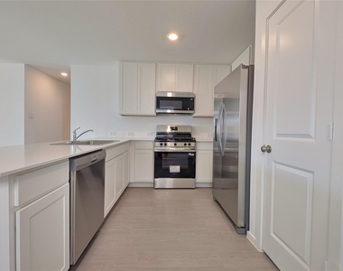 16806 Old Wagon Way - Photo Thumbnail 8