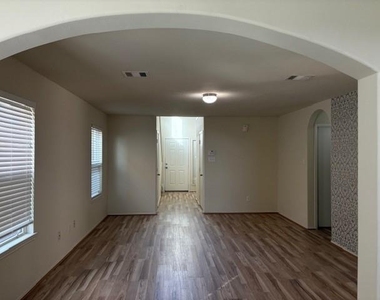 2819 Back Bay Brook Trail - Photo Thumbnail 14