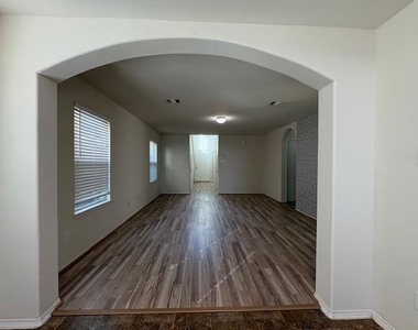 2819 Back Bay Brook Trail - Photo Thumbnail 9