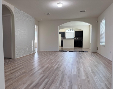 2819 Back Bay Brook Trail - Photo Thumbnail 5