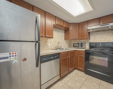 3758 Tanglewilde Street - Photo Thumbnail 11
