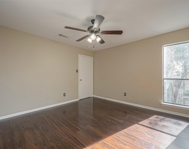 3758 Tanglewilde Street - Photo Thumbnail 17