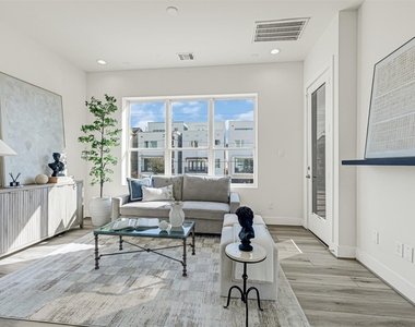 3313 Baer Street - Photo Thumbnail 11